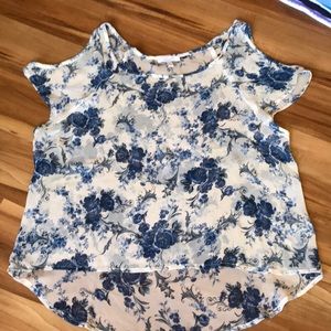 White and blue floral top